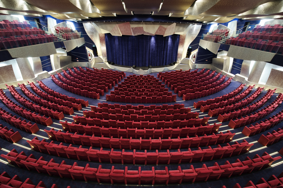 MyCruise MSC Splendida Offentlige-arealer Teater-underholdning1